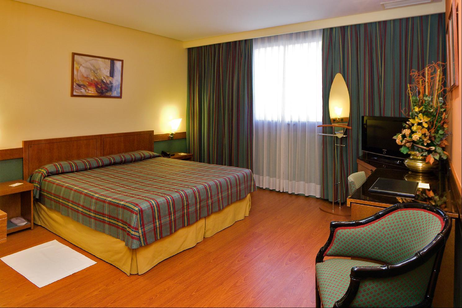Mercure Carlton Rioja Logroño Pokoj fotografie